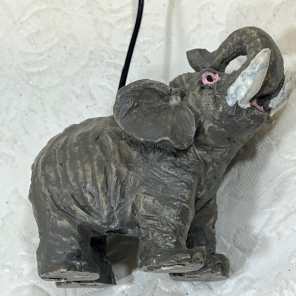 VTG Cheetah Elephant Photo Notecard Wire Holders Hangers Office Home 6.5"Tall - Picture 9 of 13